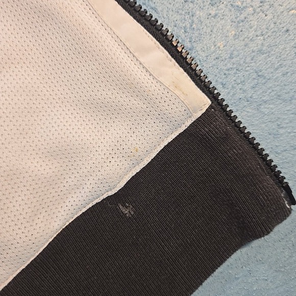 Nike Sportswear Windrunner Mens L Purple Lavender White Blue Hooded Jacket EUC - Picture 9 of 11